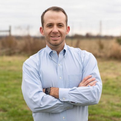 I'm a fifth-generation Kentucky farmer, a conservative and a Republican. I’m running for Ag Commissioner to fight for farm families and our shared values.
