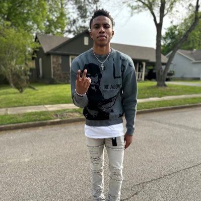 Chris_dizzo1's profile picture. Delta State MBB🟢⚪️#WalkinLick🎯