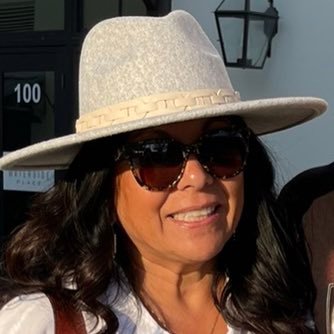 SarahMacdermott's profile picture. 