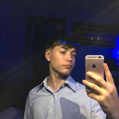 Darwinlec02's profile picture. 