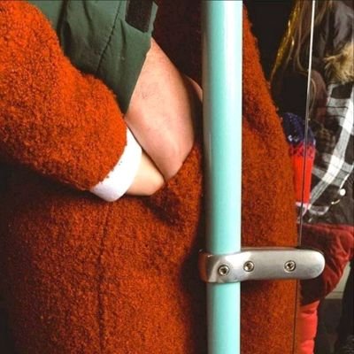 ZAlzawah's profile picture. ذيب لا يرضاء  بغير حقووو وجيبو من ثم اسمع