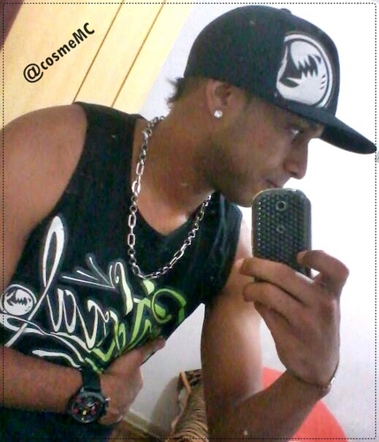 Dedicado ao 'MELHOR' MC @cosmeOficial
since:27/11/11
Dona: CAMILA & @AsTaradasDoNey_