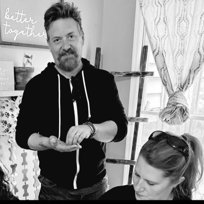 WEmpireoftruthS's profile picture. Author, Artist, Musician, Columnist at https://t.co/kA8U7Y0bFP I also have 3 Scotties so there's that.