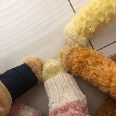お取引垢になります。 固定ツイ必読でお願いします。お取引終わり次第ツイート削除します。推し以外も探す場合もあります。推し→翔、レン、薫、零、ケイト、リリア、久遠、芹、峻