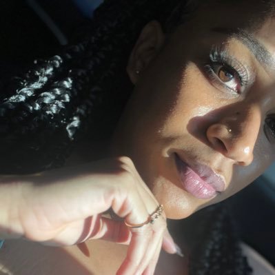 💋 “ above all guard your heart for everything we do flows from it”