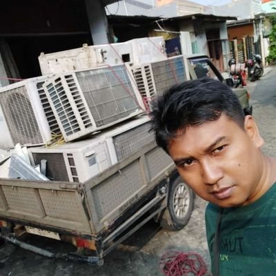 Bekerja d bidang layanan jasa service ac dan relokasi ac
d kawasan bintaro dan tangerang selatan

0817 6888 267

itu nomer kami