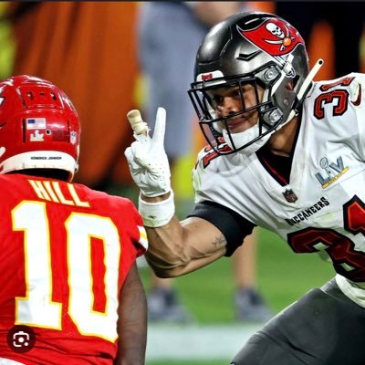 Tampa Bay Buccaneers Fan, can we get Mike Evans that contract extension now 🧐