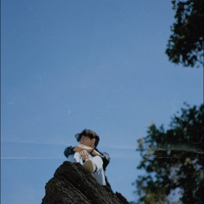 izzddnbakar's profile picture. Manage expectations.