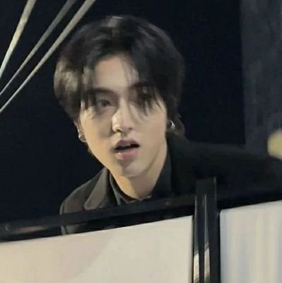 vsysahi's profile picture. dump