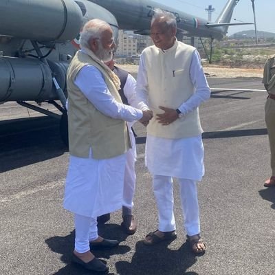 भारतीय जनता पार्टी जय श्री ज्योतिबा फुले जय श्री सावित्रीबाई फुले श्री लिखमीदासजी महाराज री सा जय श्री राम जय श्री कृष्णा