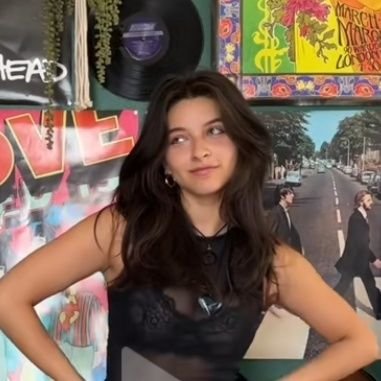 xhiacynthx's profile picture. She /her 
Słońca