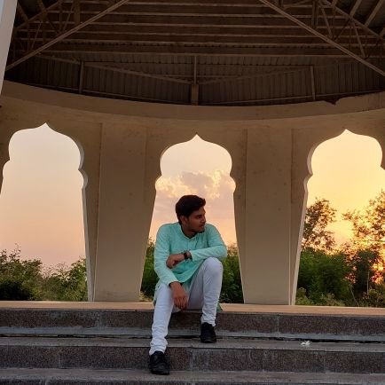 Shreyansh_sinu's profile picture. Student of Electronic media
पत्रकारिता का विद्यार्थी
MCU'26
A proud Indian 🌼