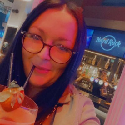 jaxirv's profile picture. Mum of 3. passionate about children’s learning and development. qualified in HNC Childhood Practice