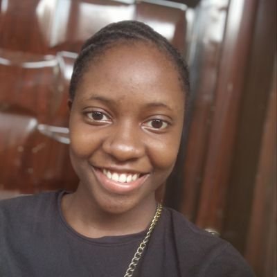 ViktoriaManwl's profile picture. 李胜花
| Graphic designer | self-study Chinese learner |