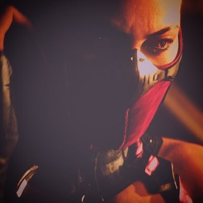 卄乇卂尺 ㄒ卄乇爪 匚卂ㄥㄥ|几ᘜ 爪乇 ! || Independent Portrayal of Mileena from Mortal Kombat || was @SanitiesEnd