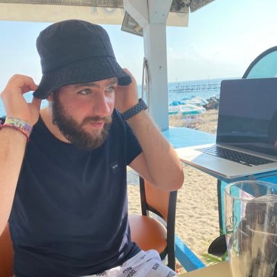 KalinBalabanov's profile picture. iOS engineer 🇧🇬🇨🇾🇬🇧