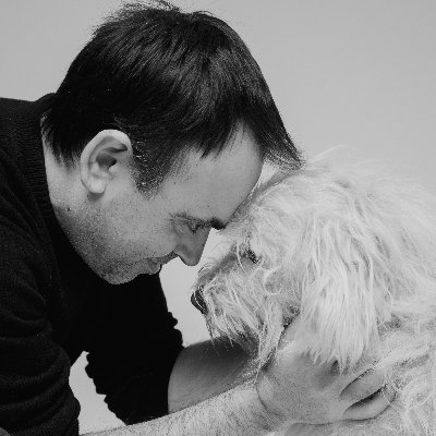 SaenzInigo's profile picture. Nadie ve tu lucha ni tu dolor, pero todos ven tus errores.😪😪😭😭
Cuando mas abajo crees estar, siempre hay alguien que te pone un piso mas 😭😭
"0" politica!!