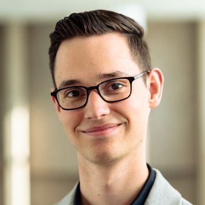 Technical dir., student and project manager. BComm @ Haskayne, BSc Engg @ Schulich. Trying (and failing) to be better at everything. they/them