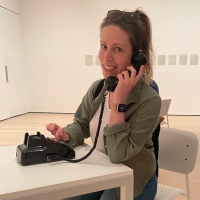 johcaton's profile picture. Lehrerin | Politik/Gesellschaft/Wirtschaft, Deutsch, Psychologie | Digitale Unterrichtsentwicklung