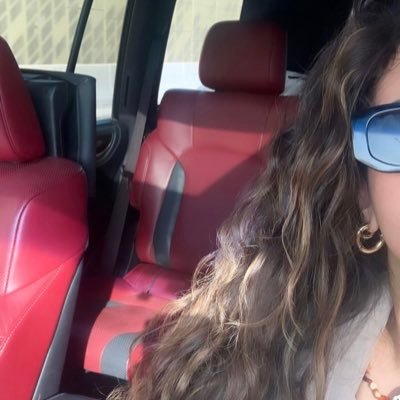 srooony's profile picture. #accounting #angham #gemini ذات حظ عظيم عند عزيز مقتدر .. من قوم اذا اغلوك نادوك يابعد حيي♥️