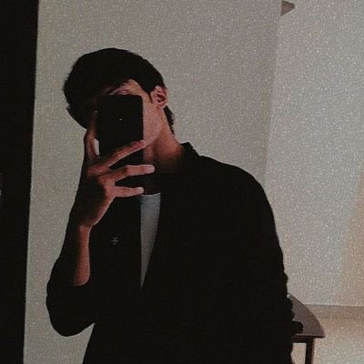 clouisses's profile picture. 