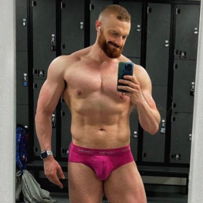 Ginger MuscleDog - Bodybuilder 🏅- links below