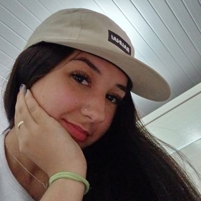 LeyssaVitoria's profile picture. :)