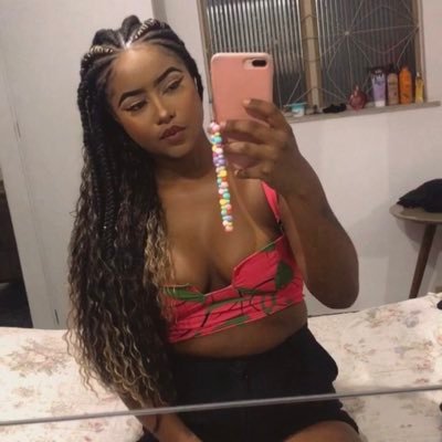 Pisciana ♓️ / Vascaina 🖤/ 19y / Maquiadora make-up ✨
