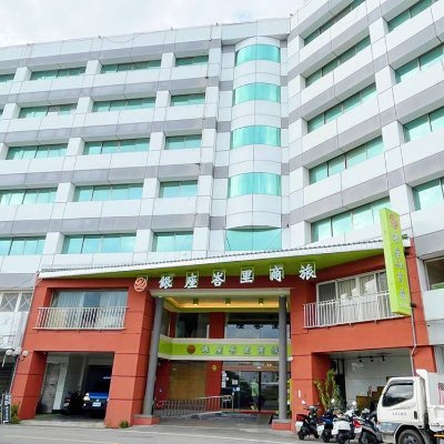 住宿提供免費Wi-Fi和免費停車服務,讓您保持連線,並來去自如。 住宿位於台東市的絕佳位置,讓您輕鬆探索周遭景點。 離開前,別忘了探訪知名的台東森林公園。 這間3星級飯店提供餐廳,給您舒適難忘的住宿體驗。