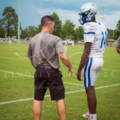 |class of 26'|220lbs|6'3|3.0GPA|DE/LB cell:386-270-6713 Email:Jordanwhites071@gmail.com