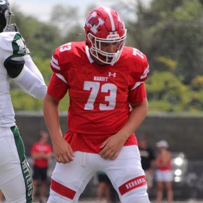 Marist 2024 | OLine | 6’3” 275 | GPA: 4.97 | ACT 35 | becker.luke@marist.net | CCL All Conference 2023