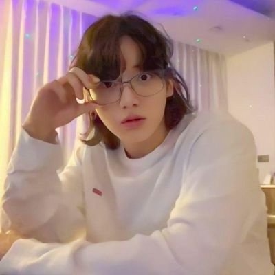 𝐈 𝐥𝐨𝐯𝐞 𝐨𝐭7
Bangladesh🇧🇩Muslim🕋
Instagram:_jubaira_ot7
