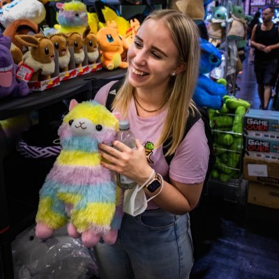 AnniGrayGray's profile picture. | 20.06.2035 | Pascal-Renata Bliss| READO: anni_gan