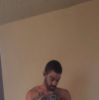 Alpha | Top | Findom | Gym | You may call me Daddy, Sir, or Cowboy https://t.co/sMeZWtOTsA 👈🏻 Exclusive content posted daily