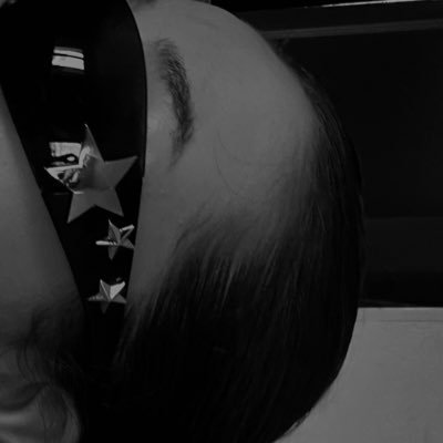 emmaghr13's profile picture. twitter: mes pensées