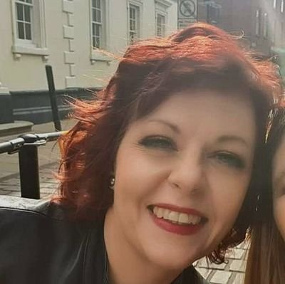 HelenCoupland2's profile picture. 