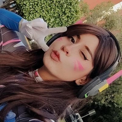 Cosplayer 👗💕 https://t.co/AOFES8p4iw 
| Twitch Streamer | 🎮🕹️