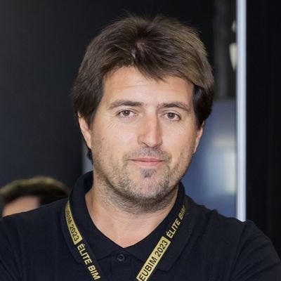 Agente Digitalizador 🇪🇸 Web Creative / Video & Image /  BIM Services / Designer / Marketing Online / Internet & Web / CM-SEO-SEM ▶️ https://t.co/8CMdoGGQHb