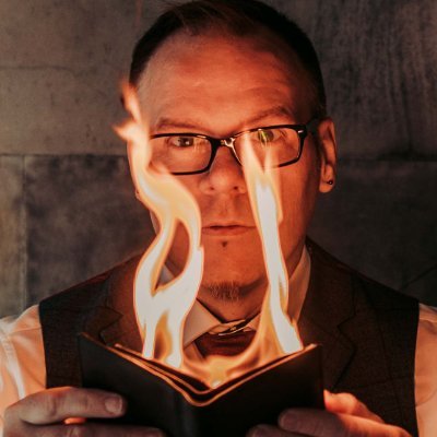 I'm an Edinburgh Magician & perform around Scotland. The wedding magician Edinburgh / wedding magician Glasgow. https://t.co/egtsdLf4fB