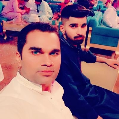 ﷺ صـلی اللّٰـہ علیـہ وآلـہ وسـلم ﷺ
الحمدو ِللّۀ۔۔۔۔
رشتے کے تالے غصے کے ہتھوڑے سے نہیں بلکہ محبت کی چابی سے کھولیں ان شاءاللہ رشتے مضبوط رہیں گے💞 ❣