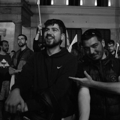 vagpras's profile picture. 