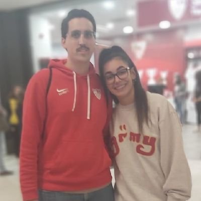 Estudiante de Geográfica y Gestión del Territorio en la US
SEVILLA FC y nada mas
