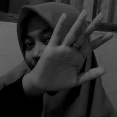 Embit013's profile picture. 