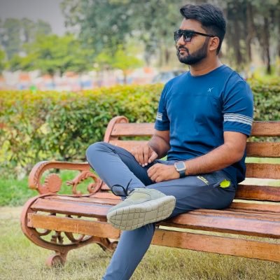 Sainigbro's profile picture. 