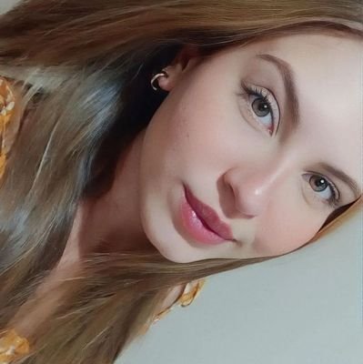 loradtchan's profile picture. MA📍