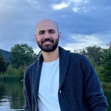 MA_Zarrabian's profile picture. 