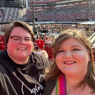 graciesue94's profile picture. “I cry a lot but I am so productive. It’s an art.”|| Creative Soul married to the love of my life