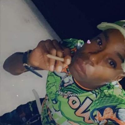 rahiking300's profile picture. 