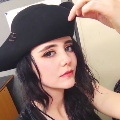 pupa_pipopu's profile picture. 🇺🇲👉🇯🇵
 @talltale13 🎤
歌うこととホラーと虫が好き
Insta: pupagraph