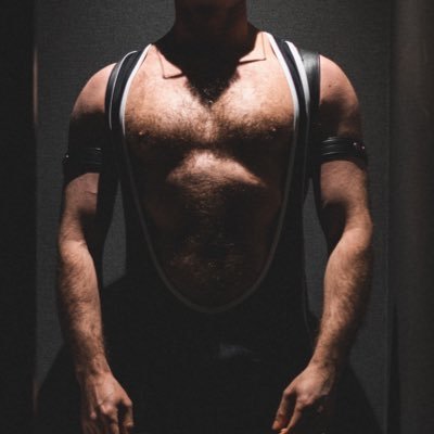 hey there, i am Sander and i love vintage porn and art! if you also do, follow me and my onlyfans 💦